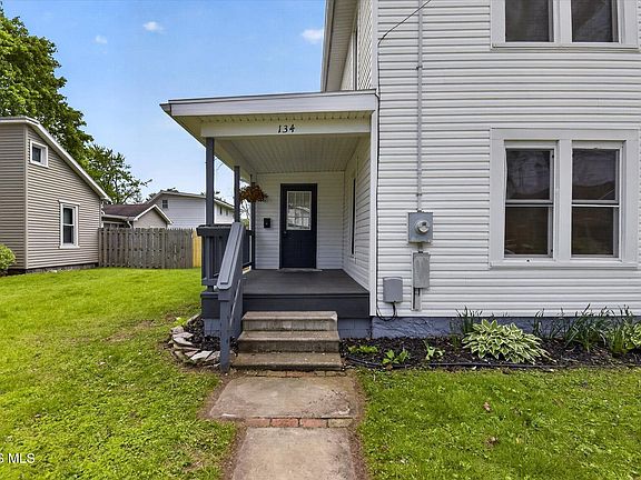 3rd image of 134 Lehman Ave