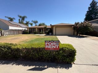 2943 W Ashland Ave, Visalia, CA 93277