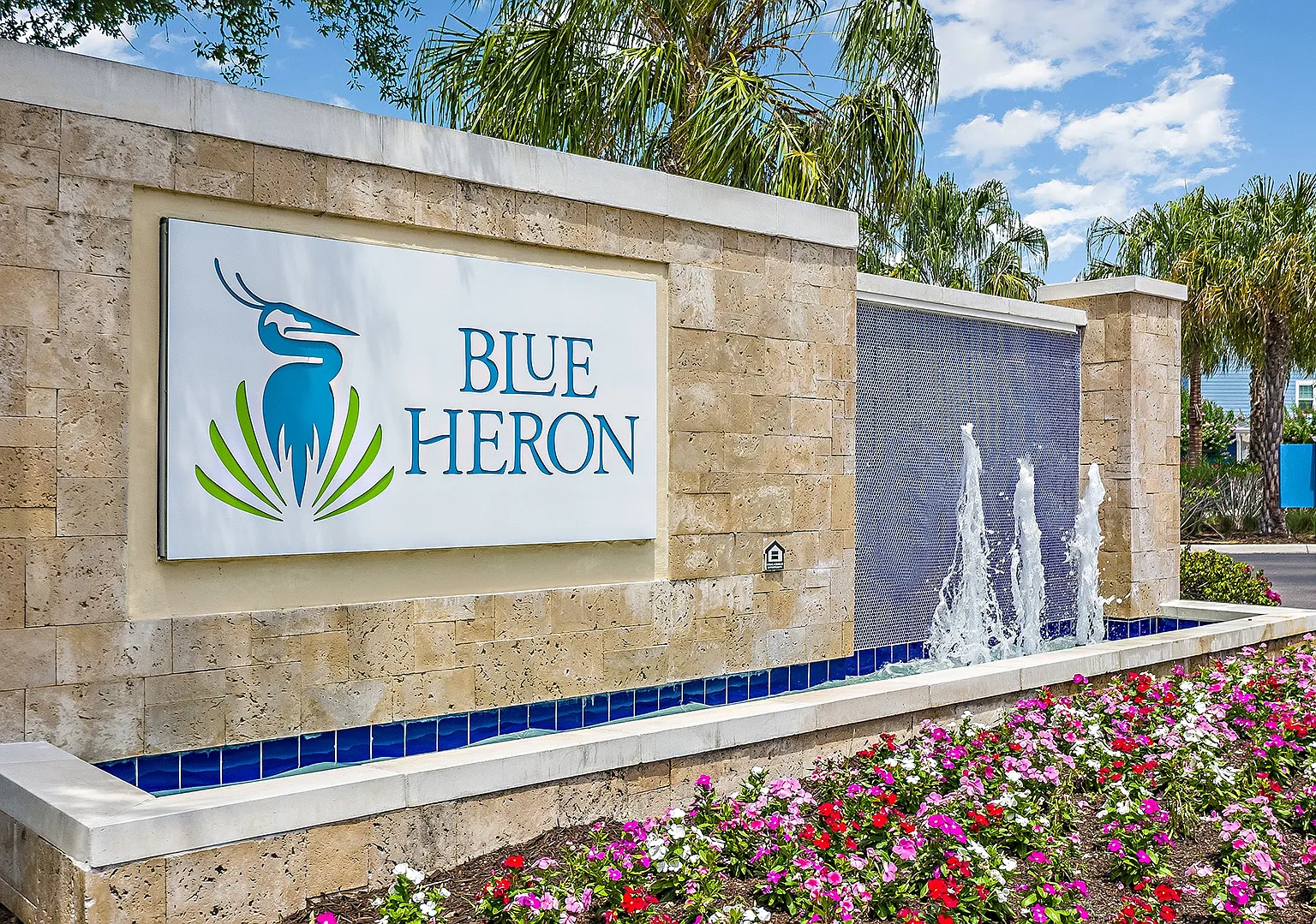 Blue Heron Living Apartment Homes — Photo 1