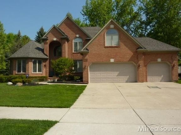 2nd image of 28057 Ashland Ave