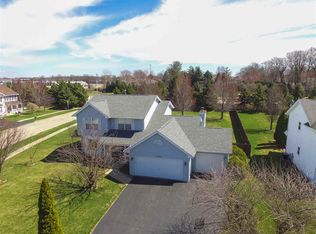 1799 Marshfield Dr, Rockford, IL 61107