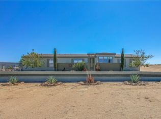 60517 Stagemans Rd, Landers, CA 92285