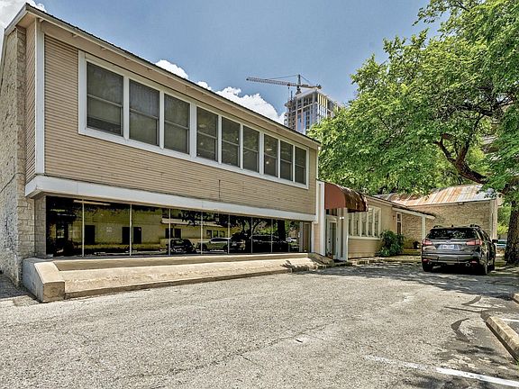 2nd image of 1508 San Antonio St