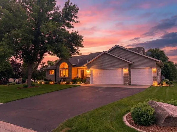 9148 211th St W, Lakeville, MN 55044