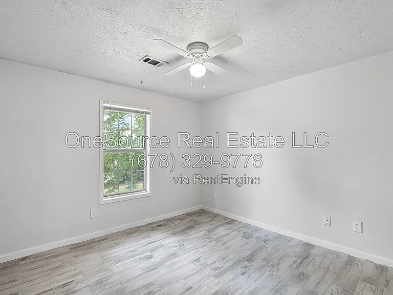 1410 Augusta Dr — Photo 15