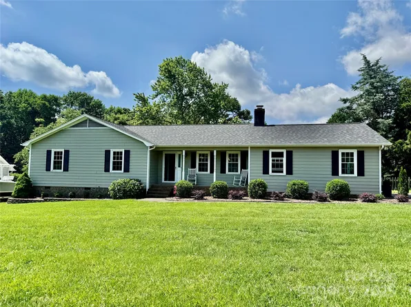 2810 Elizabeth Ave, Shelby, NC 28150