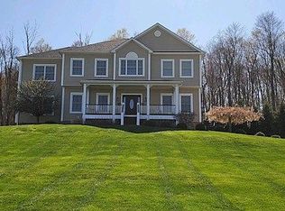 45 Talbot Rd, Harriman, NY 10926