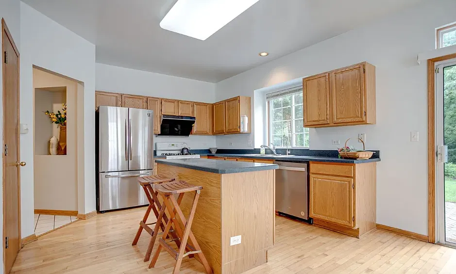 W Meander Dr, Grayslake — Photo 4