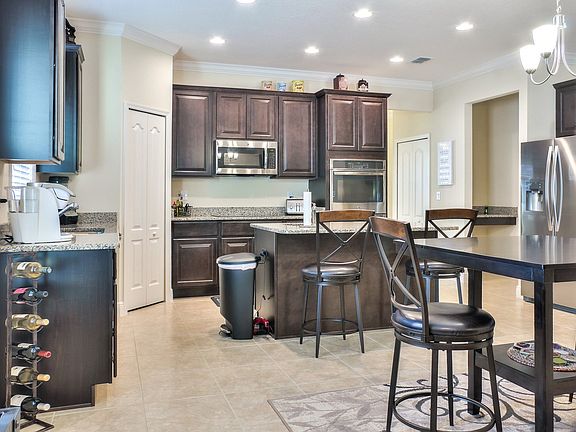 3rd image of 5335 NW Wisk Fern Cir