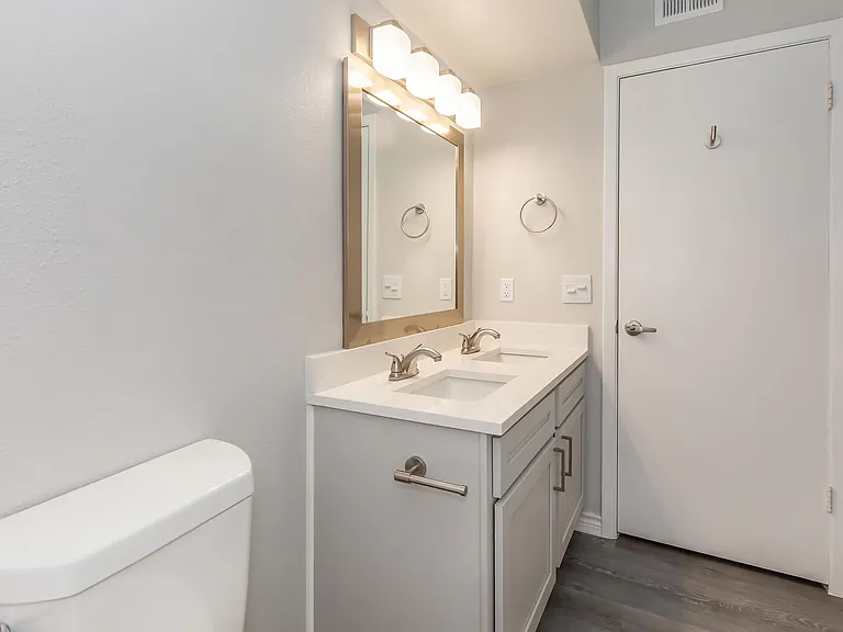 The Jove Apartment Homes — Photo 72