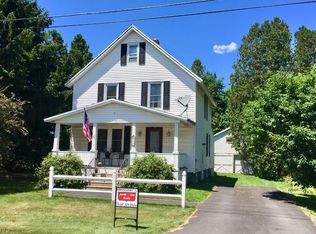 3 Clinton St, Hagaman, NY 12010