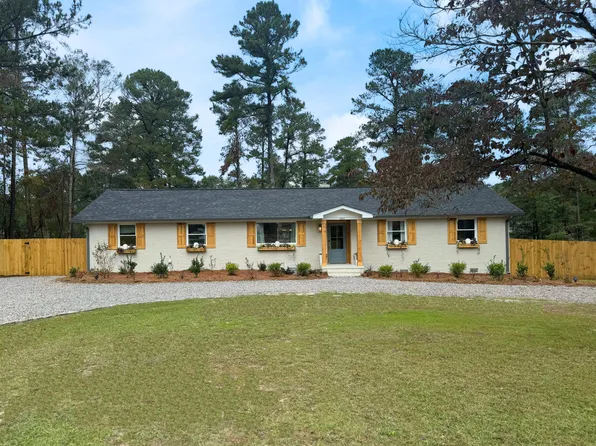 1422 Alpine Dr, Aiken, SC 29803