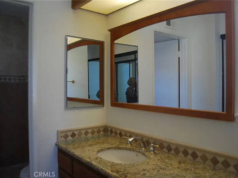 26171 Golada — Photo 24