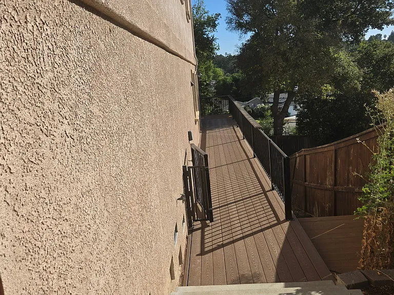 725 Red Cloud Rd — Photo 16