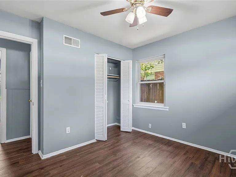 3 Monica Blvd — Photo 27