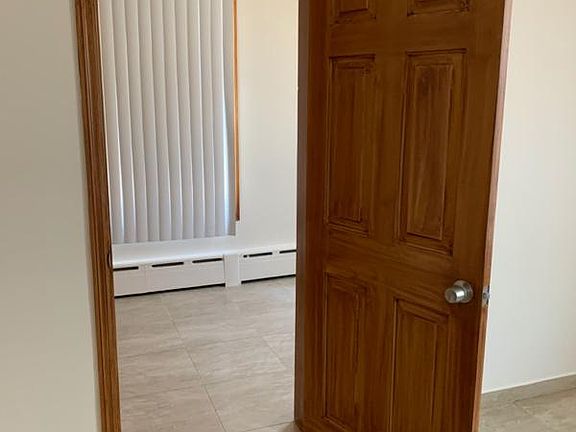 4th image of 1701 Benson Ave APT 1