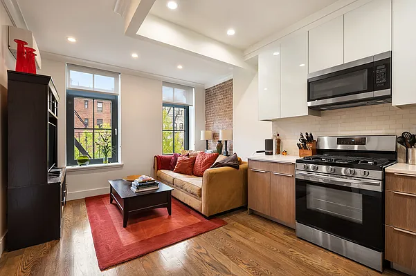 Rented by Brown Harris Stevens | media 1