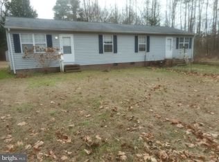 7617 & 7619 Foster Rd, Gloucester, VA 23061