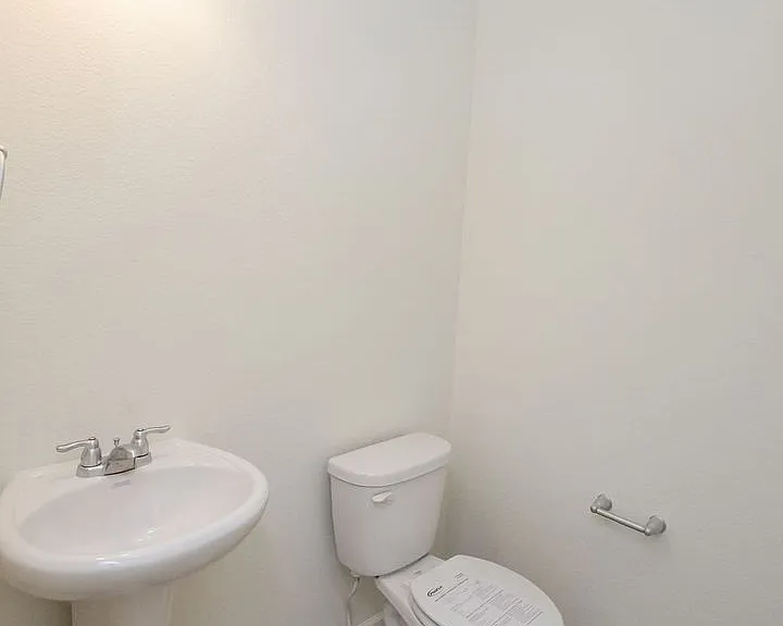6818 Gateway Crossing St — Photo 14