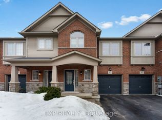 541 Winston Rd #43, Grimsby, ON L3M0C5