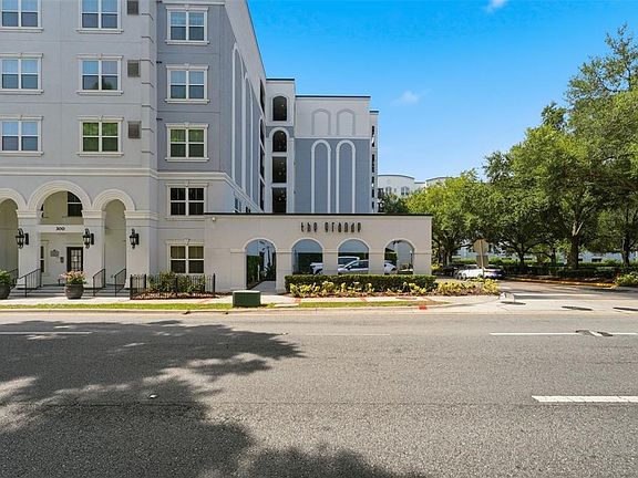 4th image of 202 E SOUTH STREET #3036