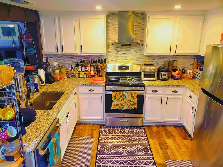 1003 Bugg Ln — Photo 10