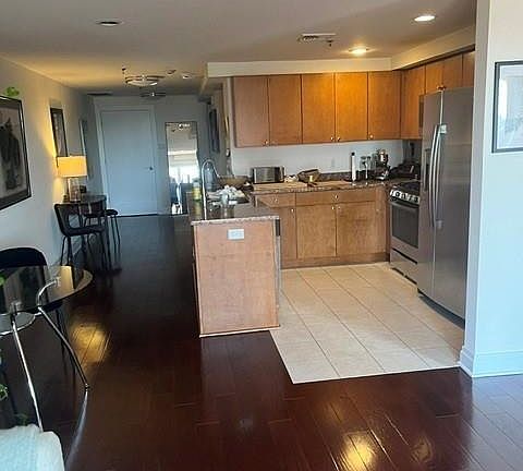 2nd image of 102 York Ave #8