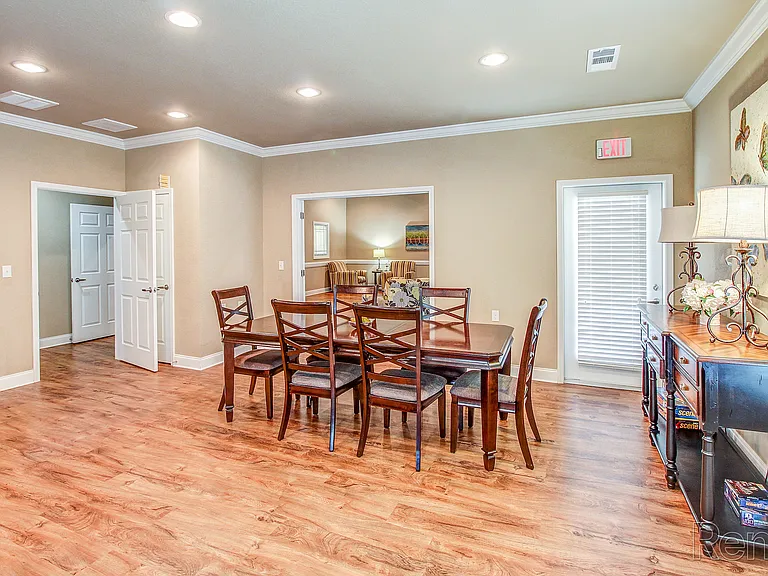 Knob Ridge Apartments — Photo 11