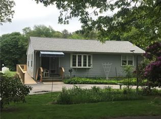 48 Gardiner Ave, North Kingstown, RI 02852