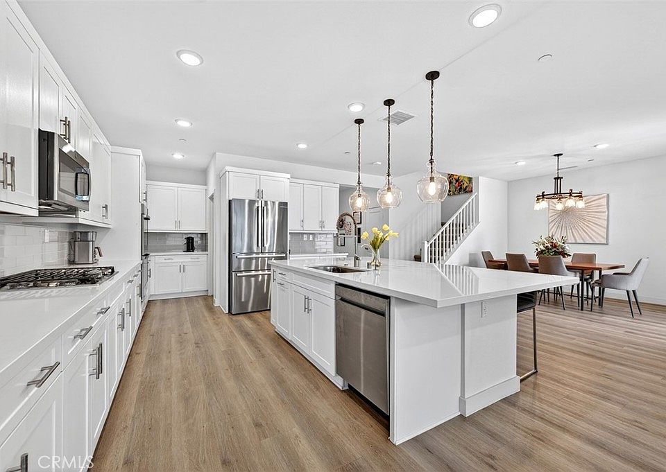 1st image of 2655 E Penelope Ln
