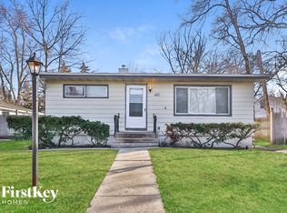 601 Lagoon Ter, Round Lake Beach, IL