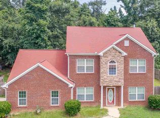292 Tara Beach Ln, Jonesboro, GA 30238