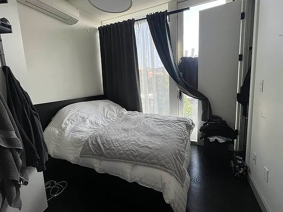 4th image of 227 Winthrop St #4D