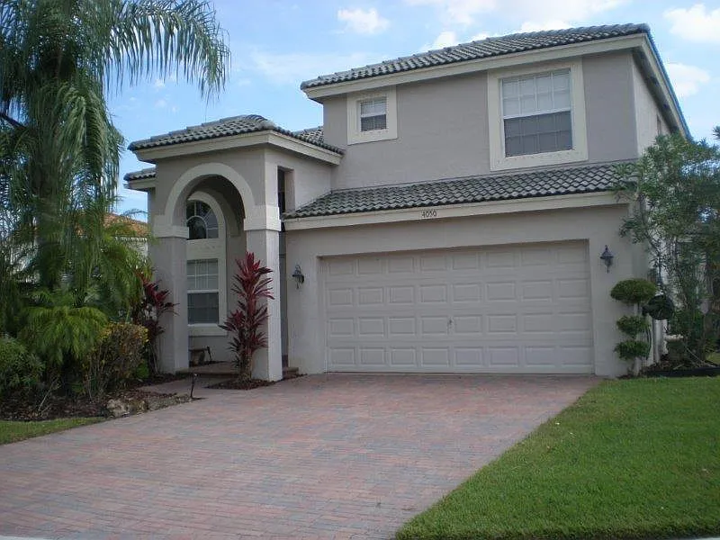 4050 Bluff Harbor Way