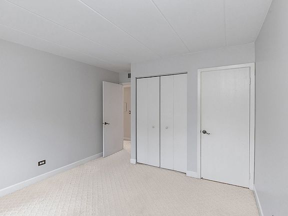 5th image of 111 E Janata Blvd APT 2A
