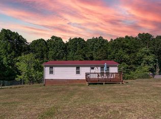 777 Dry Mountain Rd, Gladys, VA 24554