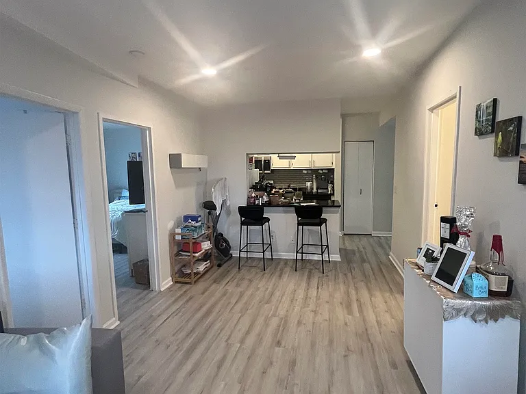 43-49 Van Wagenen Ave #5D — Photo 7