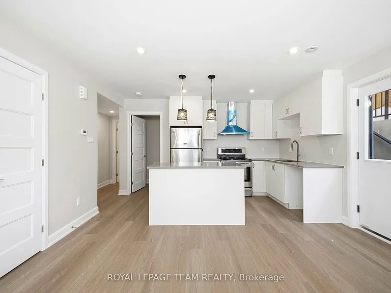 7 Gwynne Ave #B — Photo 6