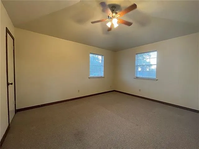 4204 Chateau Blvd #A — Photo 8