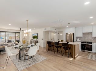 11402 N Arbor Ct, Sun City, AZ 85351