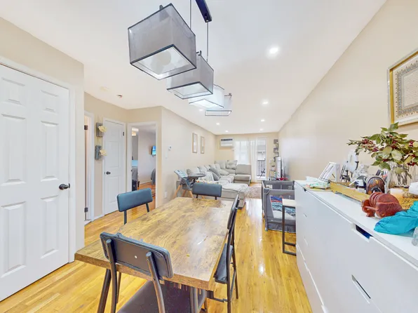 9729 4th Avenue image 7 of 10