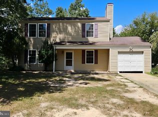 2225 Newburgh Ct, Waldorf, MD 20602