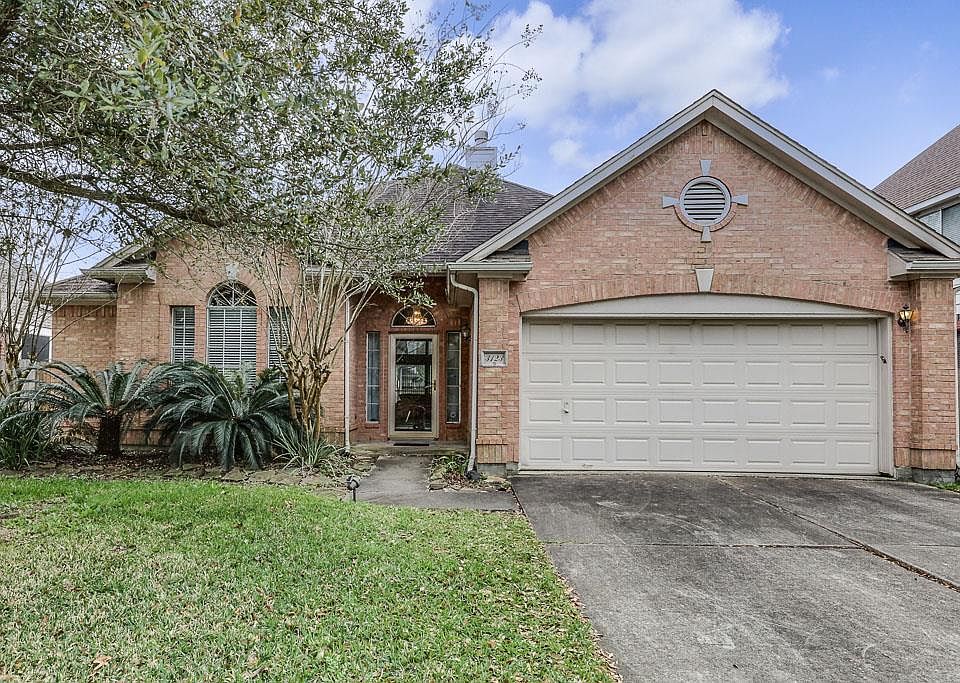 3123 Signal Hill Dr, Friendswood, TX 77546 Zillow