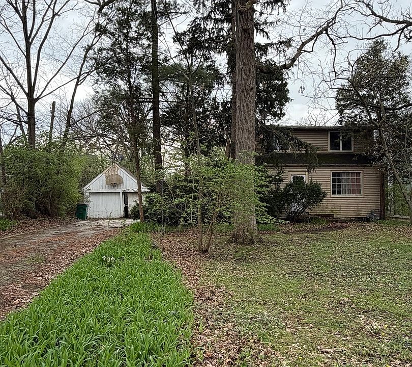 1st image of 11407 Hiawatha Ln