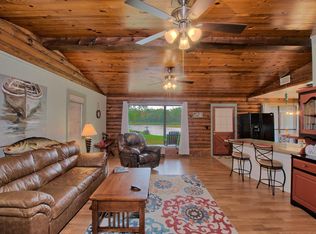 125 Lochwood Ln, Hemphill, TX 75948