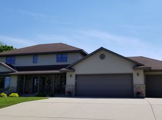 47 7th St S, Sauk Centre, MN 56378