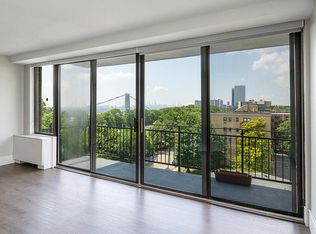 2400 Hudson, Fort Lee, NJ 07024