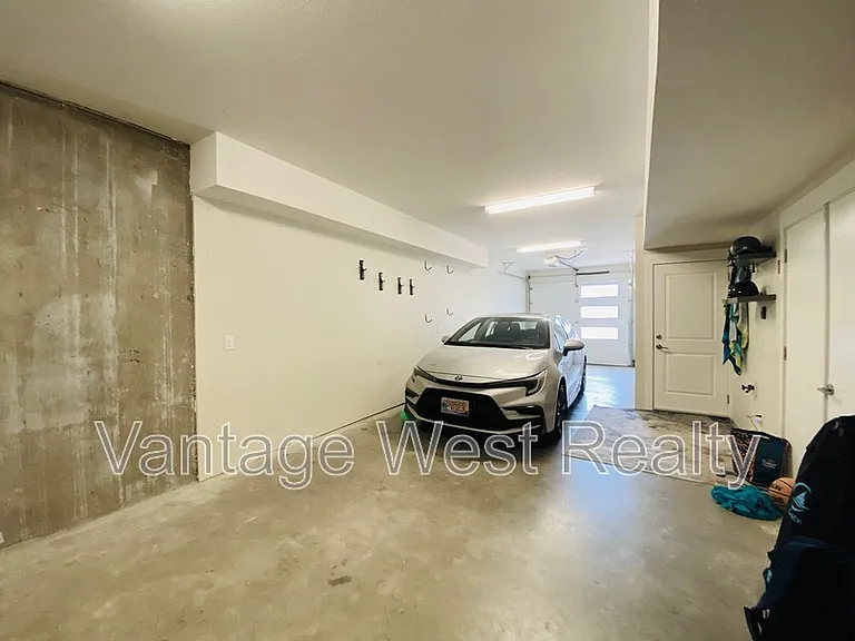 12798 Lake Hill Dr #27 — Photo 18