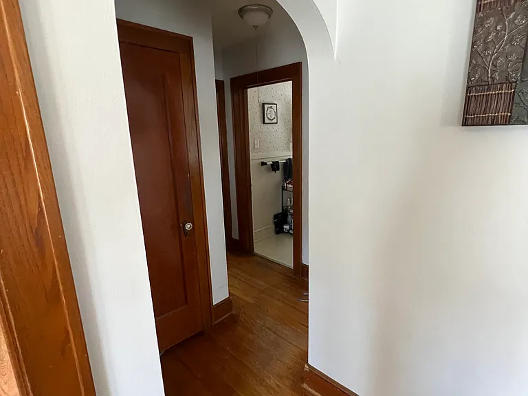 412 Massachusetts Ave — Photo 9