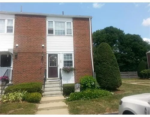 41 Foundry St #22-10 Photo 1